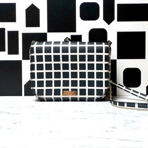 ‼️ SPRING SALE Kate Spade Carsen Laurel Way Printed Black & White Crossbody